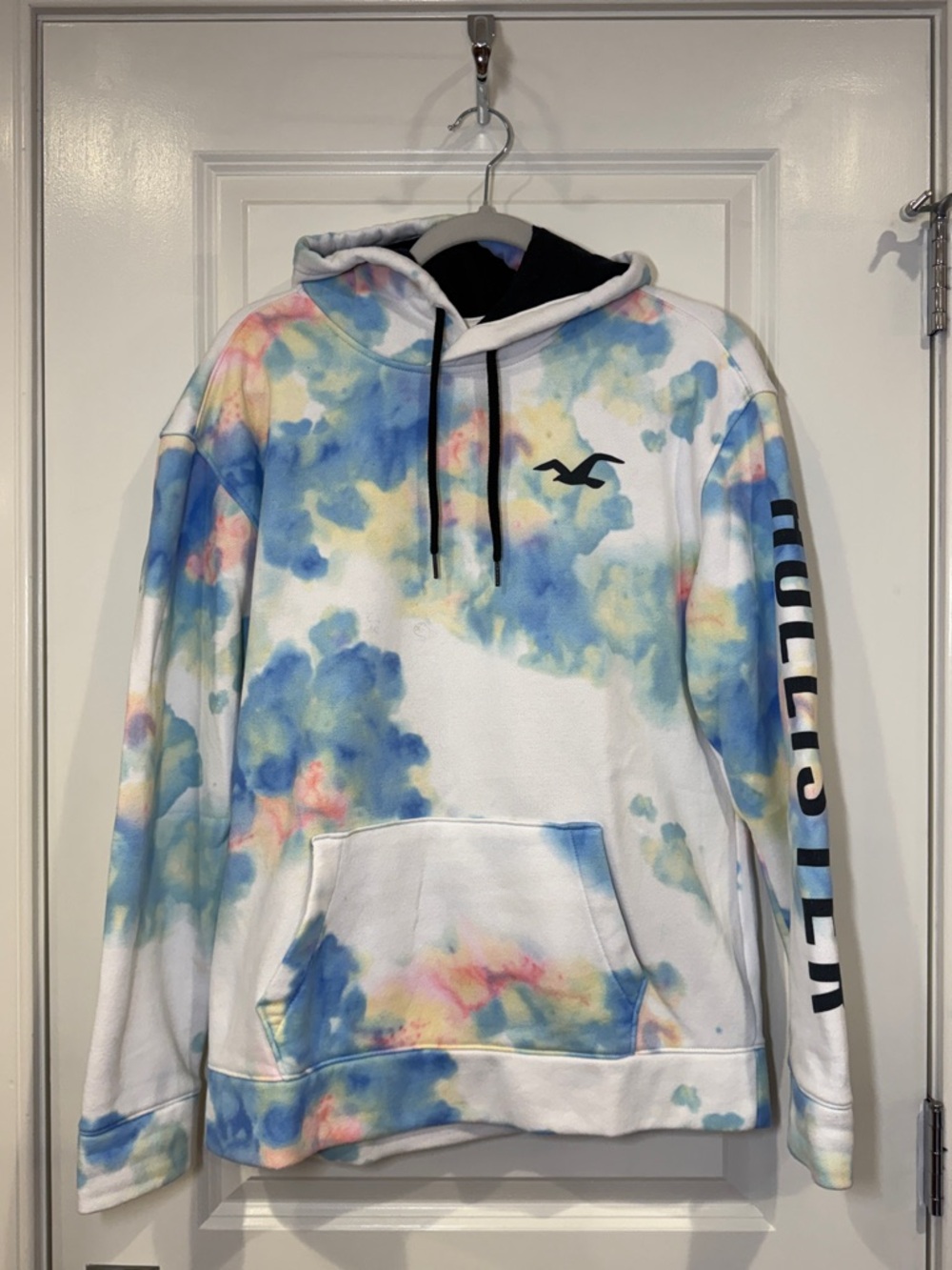 Hollister White Tie-Dye Pullover Hoodie with Blue, Yellow & Pink
